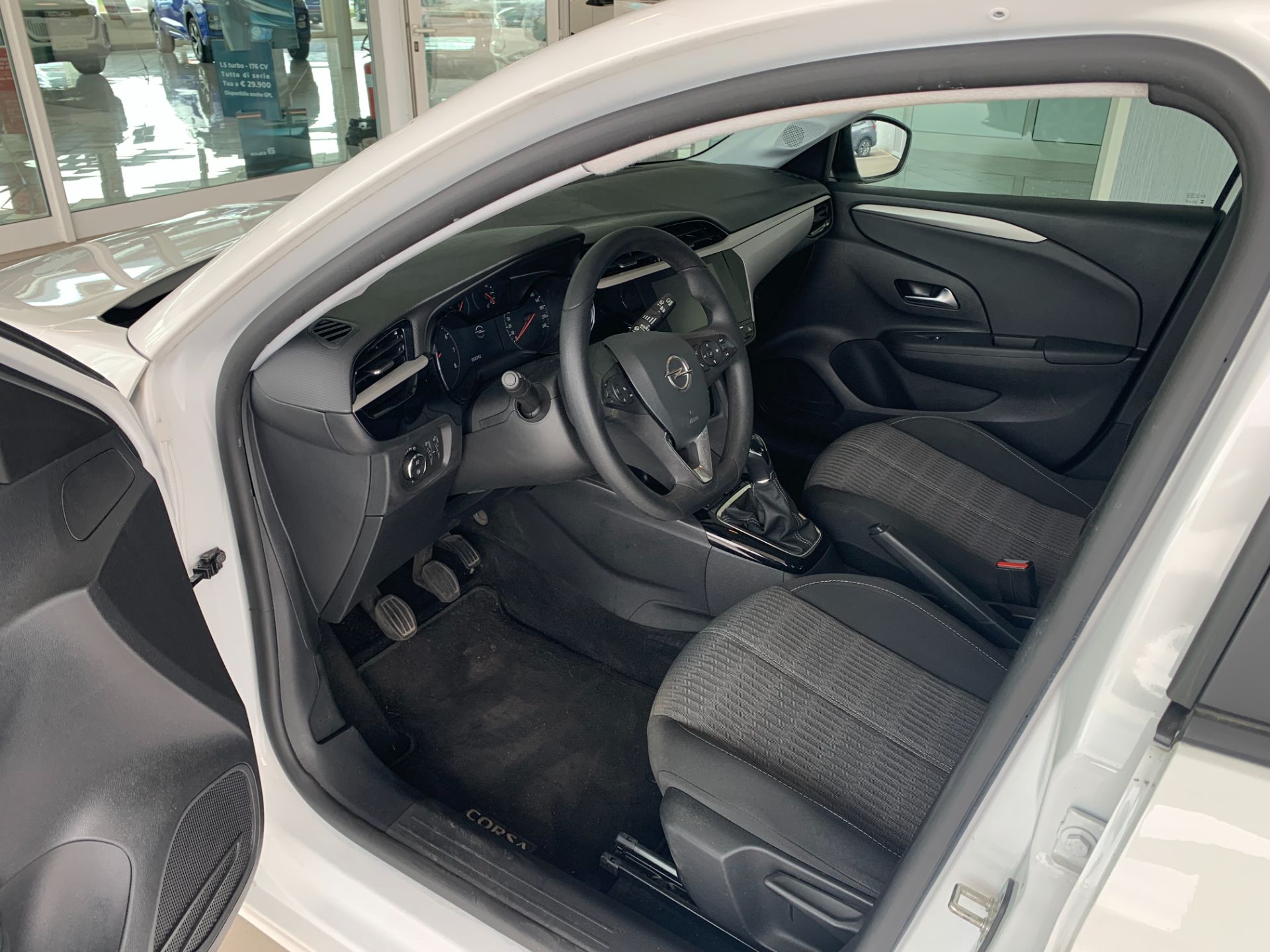Opel Corsa 5p. Elegance