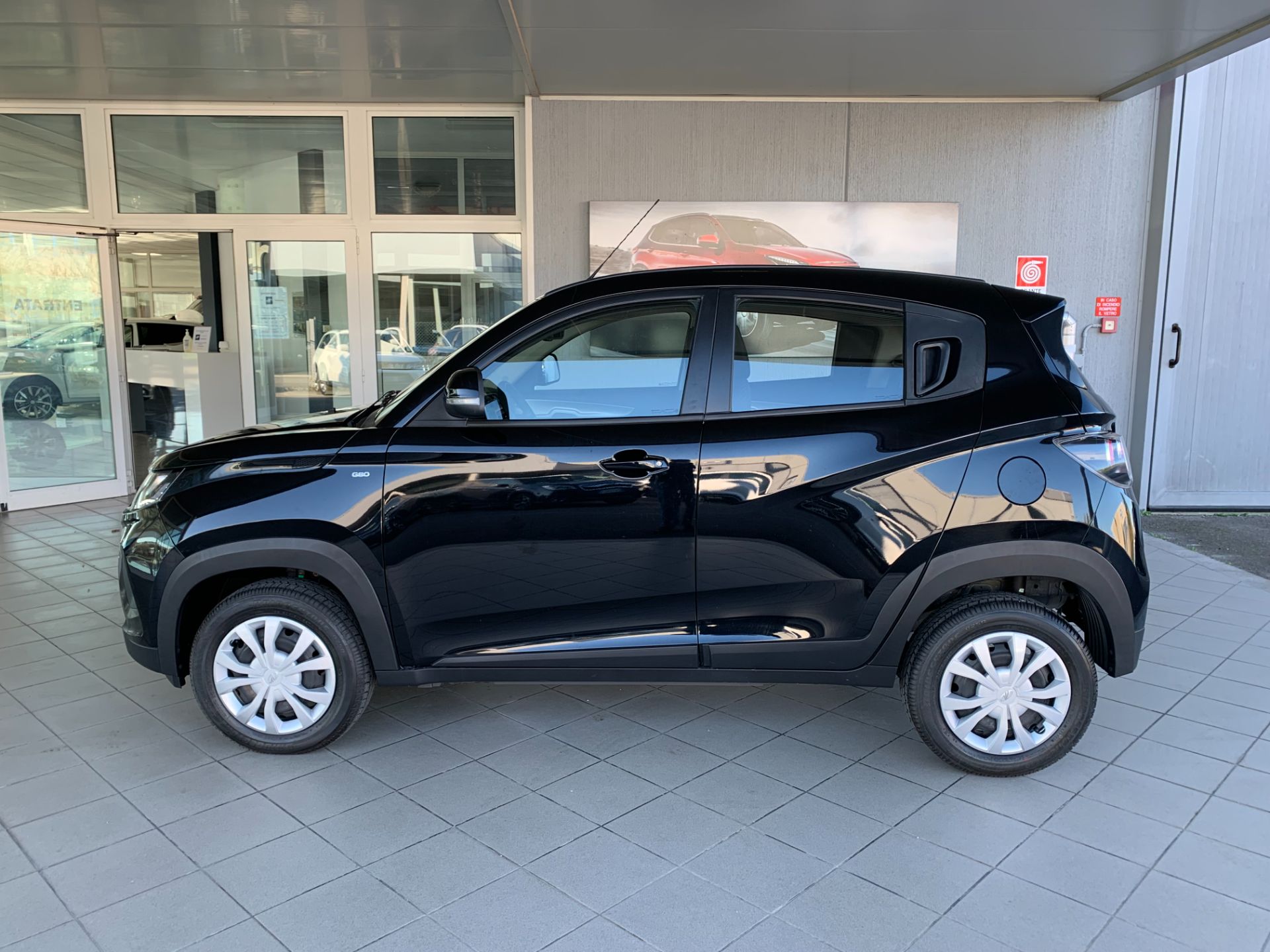 Mahindra KUV100 1.2 VVT K6+