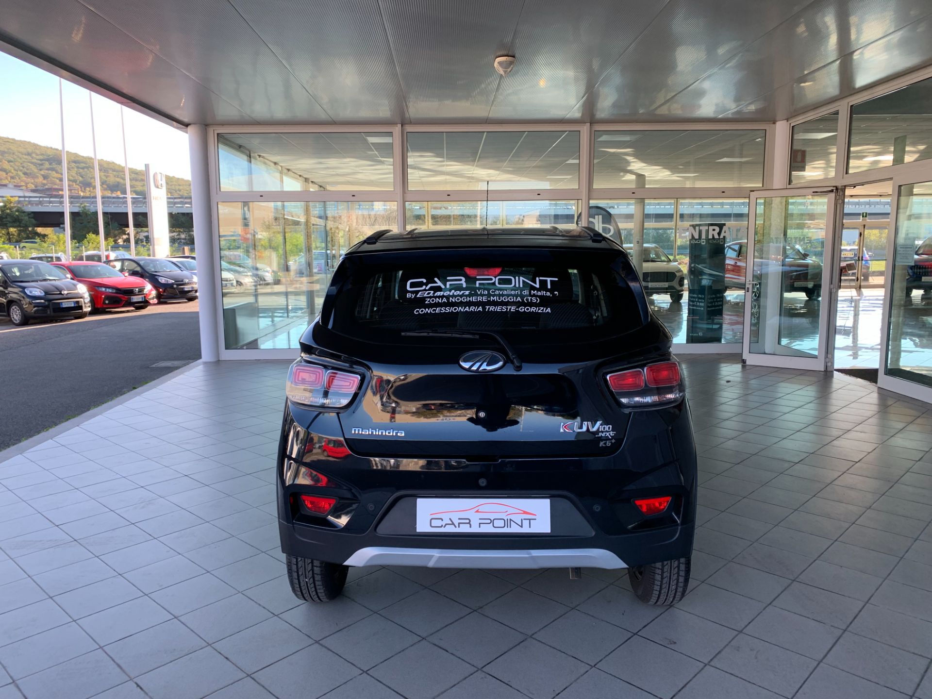 Mahindra KUV100 1.2 VVT K6+