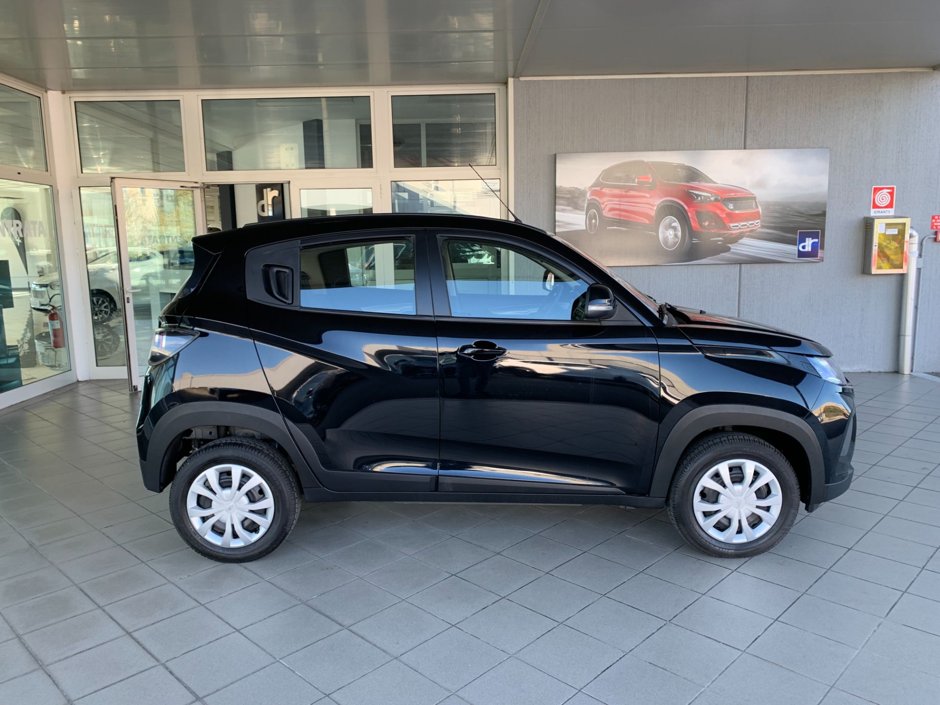 Mahindra KUV100 1.2 VVT K6+