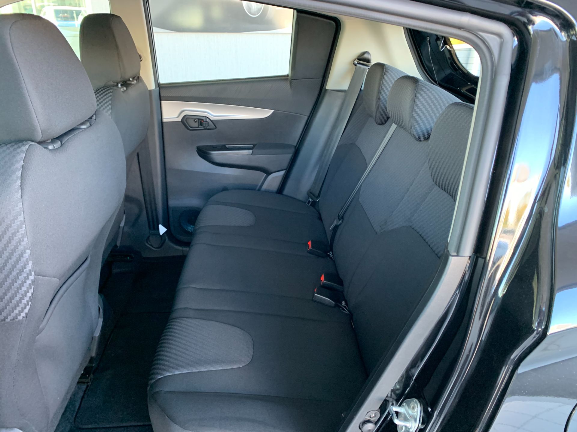 Mahindra KUV100 1.2 VVT K6+