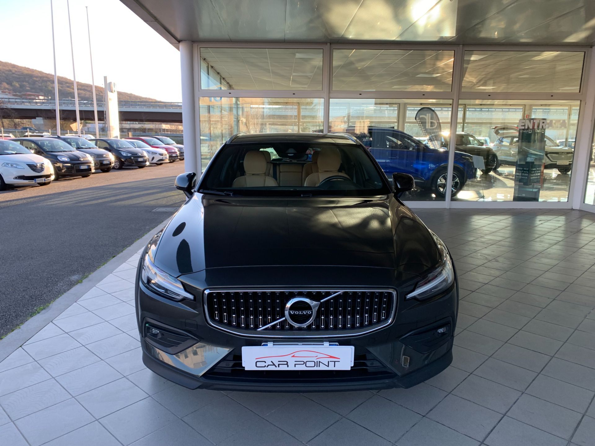 Volvo V60 Cross Country D4 AWD Geartr.Bus.Plus