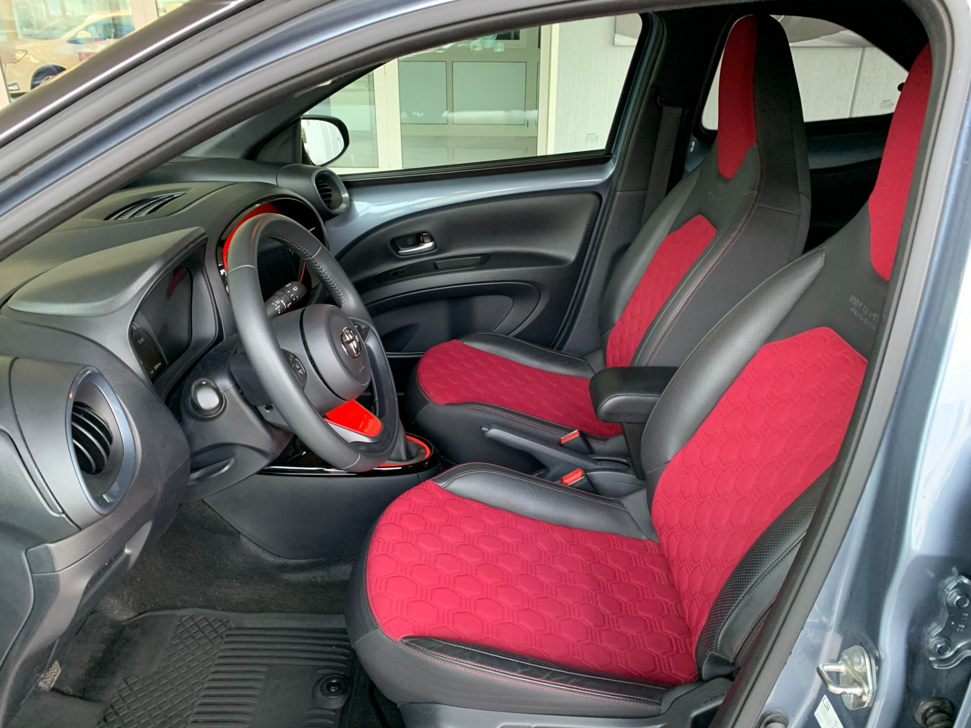 Toyota Aygo X 1.0 VVT-i 72 CV 5p. Lounge