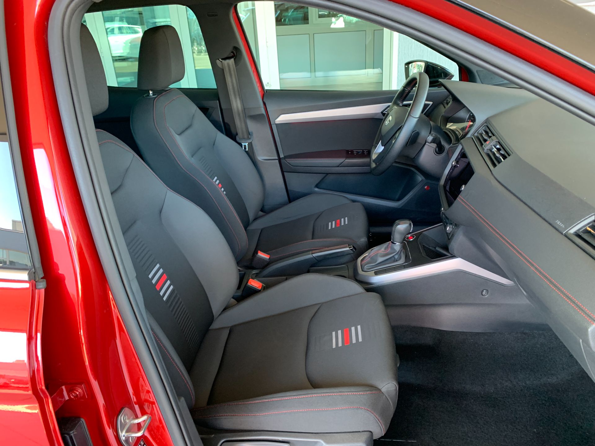 SEAT Arona 1.0 EcoTSI 110 CV DSG FR