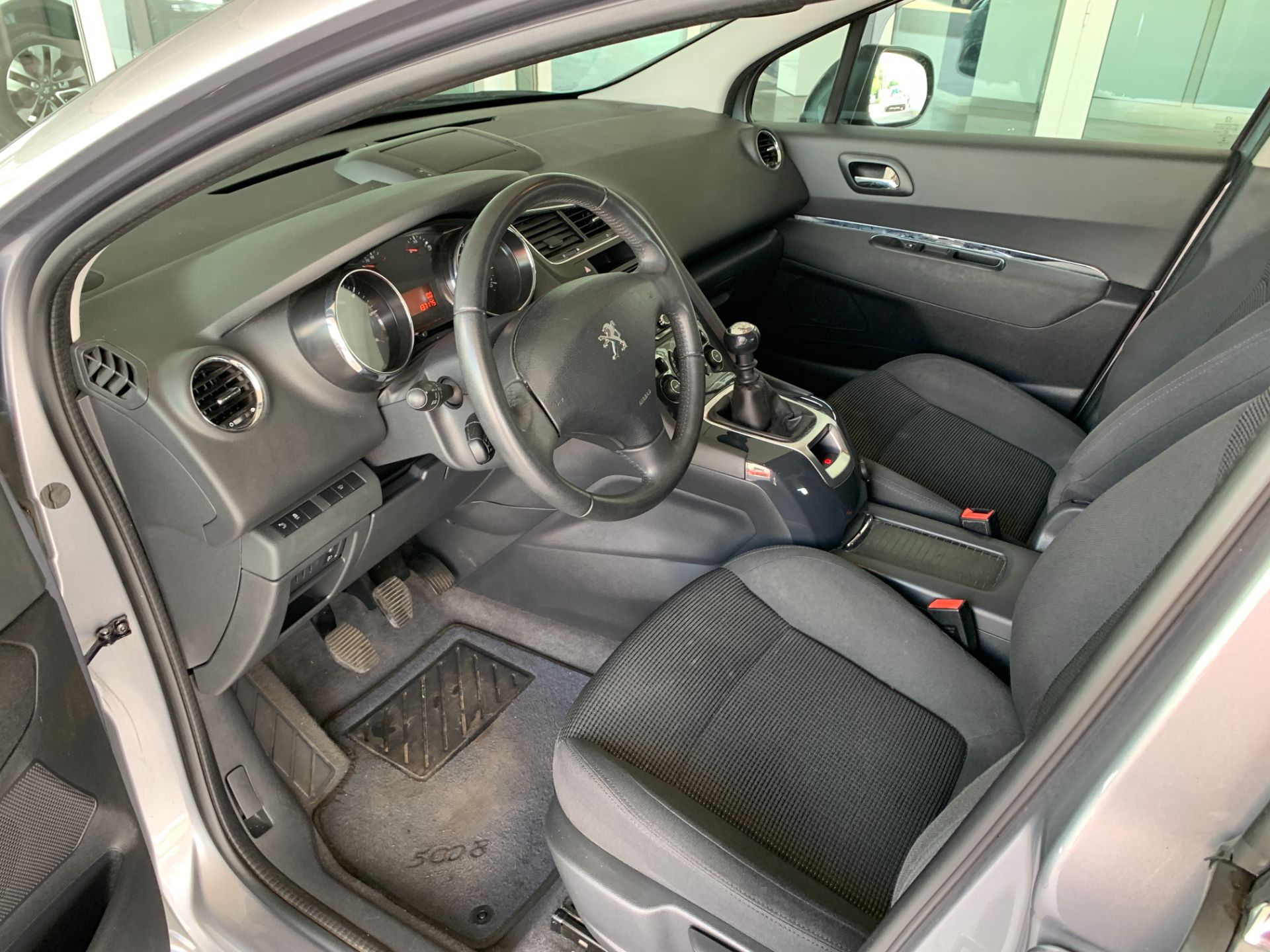 Peugeot 5008 BlueHDi 120 S&S Active