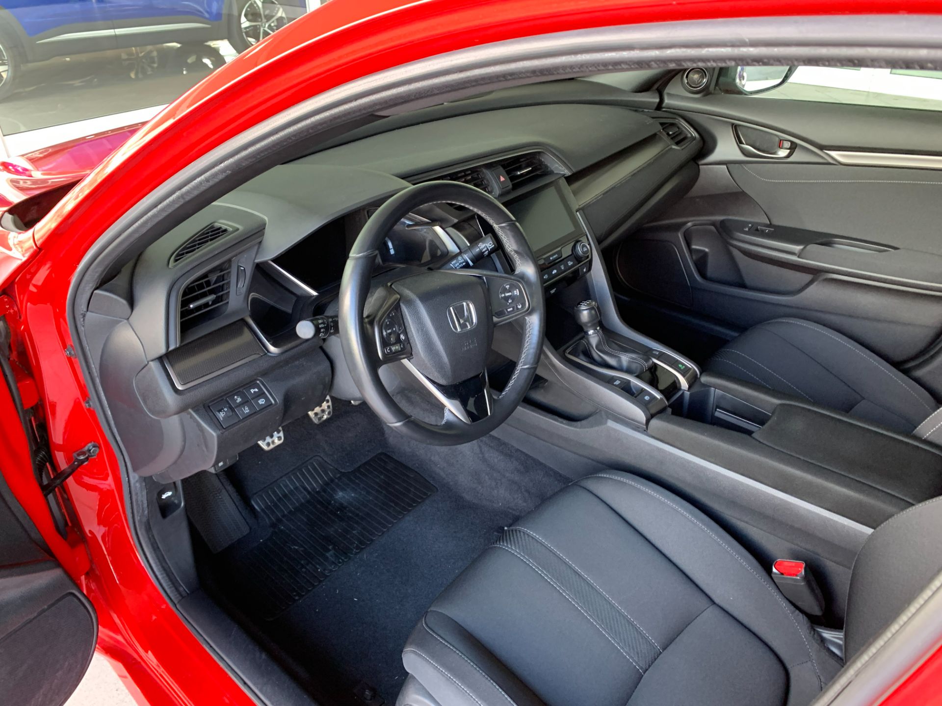 Honda Civic 1.0 5p. Elegance Navi