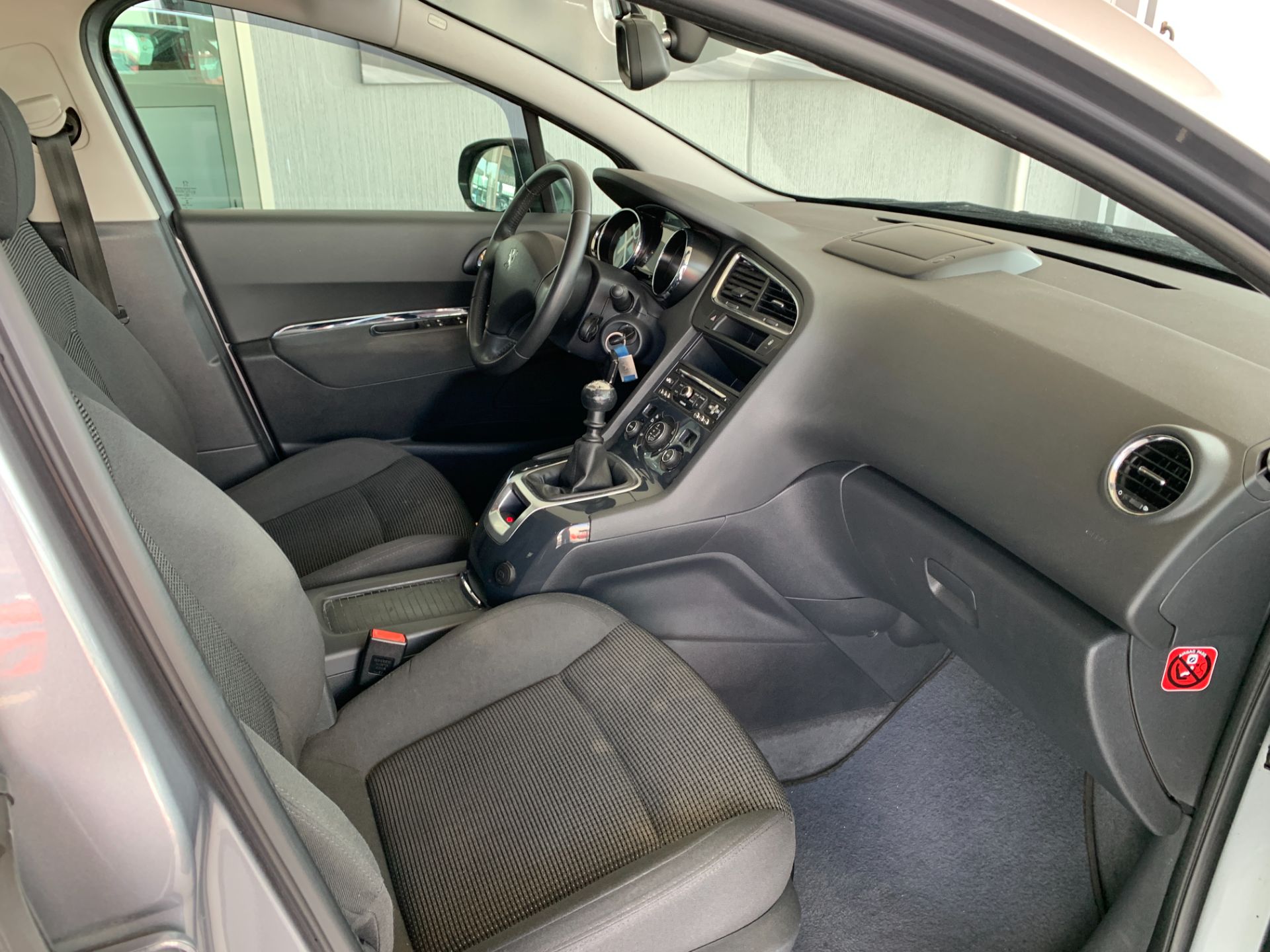 Peugeot 5008 BlueHDi 120 S&S Active