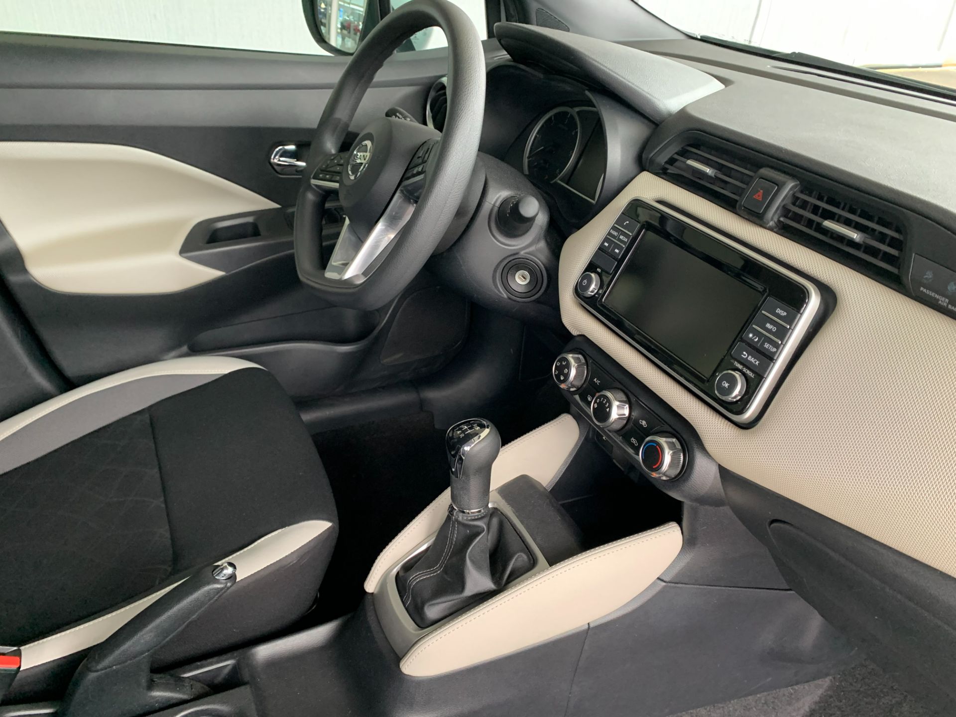 Nissan Micra 1.5 DCi 8V 5p. Acenta
