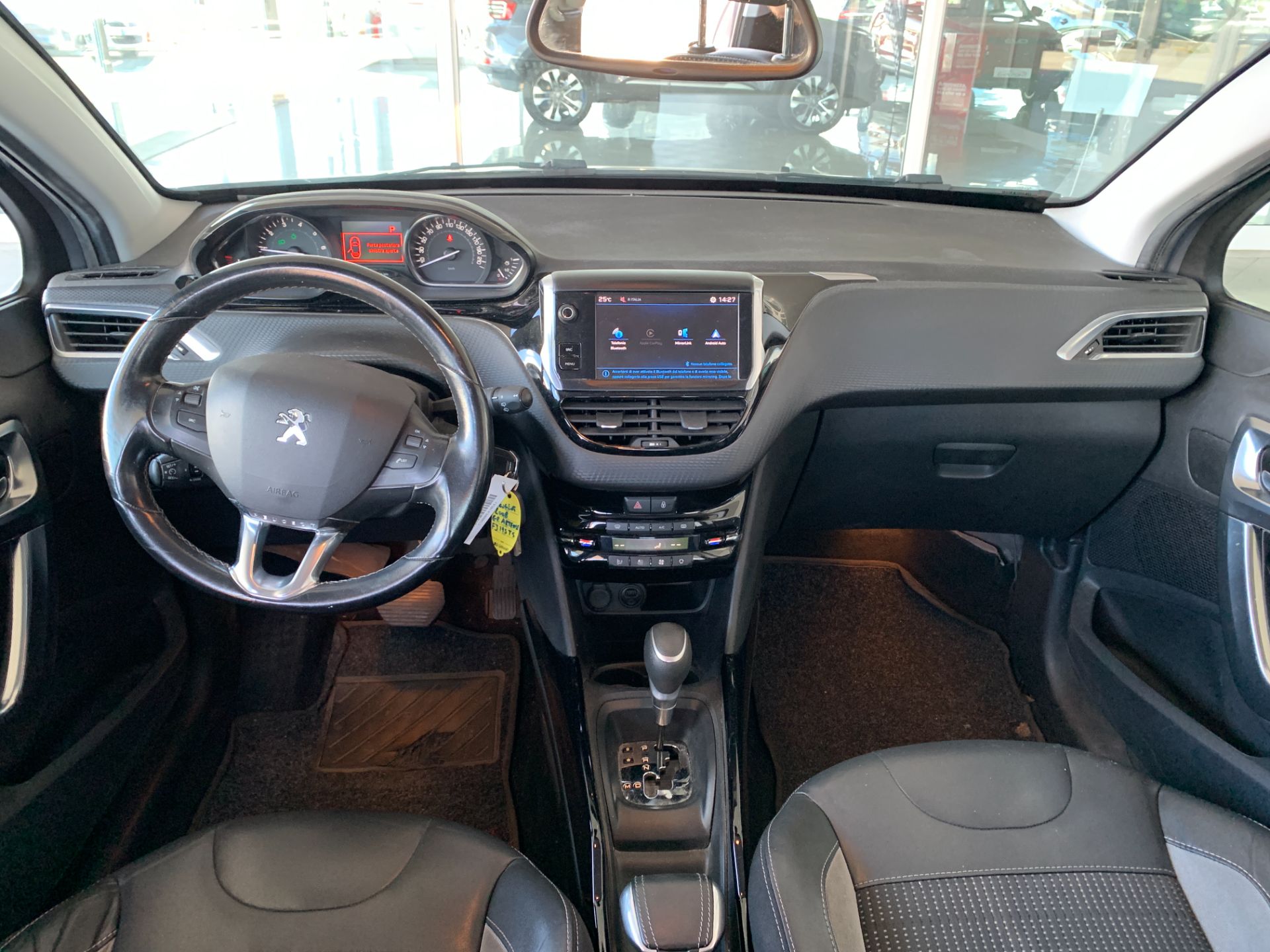 Peugeot 2008 PureTech Turbo 110 EAT6 S&S Allure