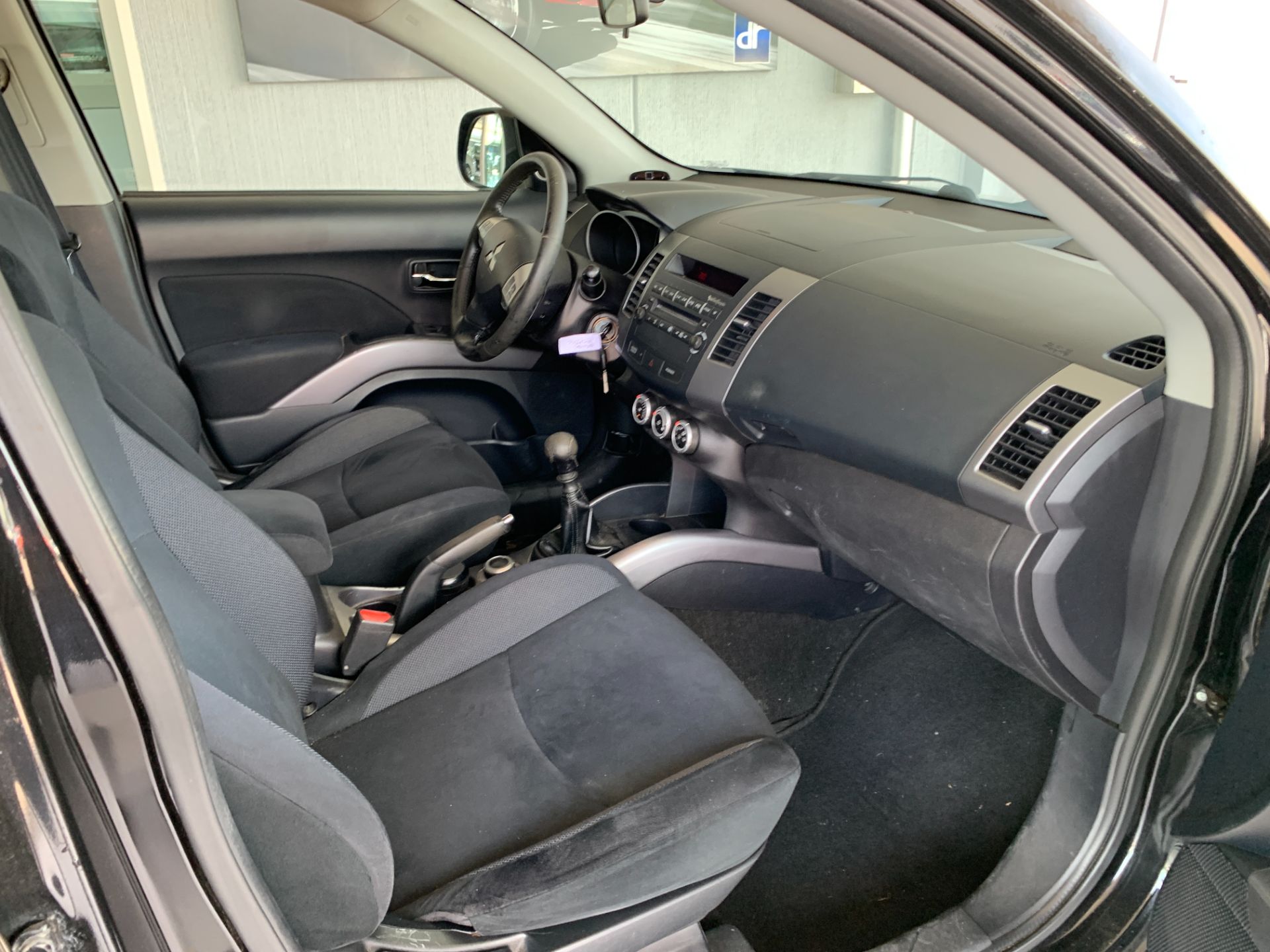 Mitsubishi Outlander 2.0 DI-D Instyle 7 P.ti DPF