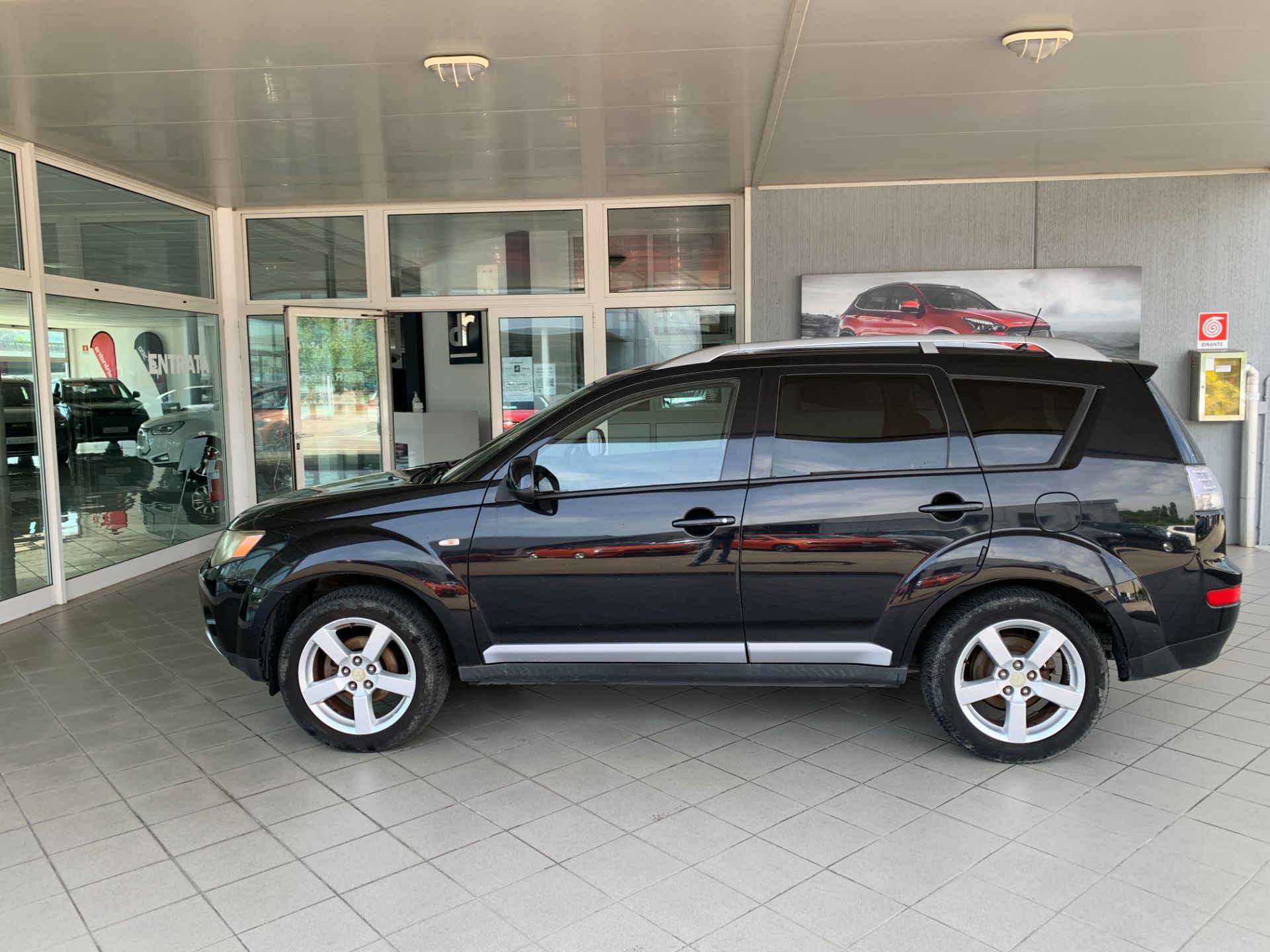 Mitsubishi Outlander 2.0 DI-D Instyle 7 P.ti DPF
