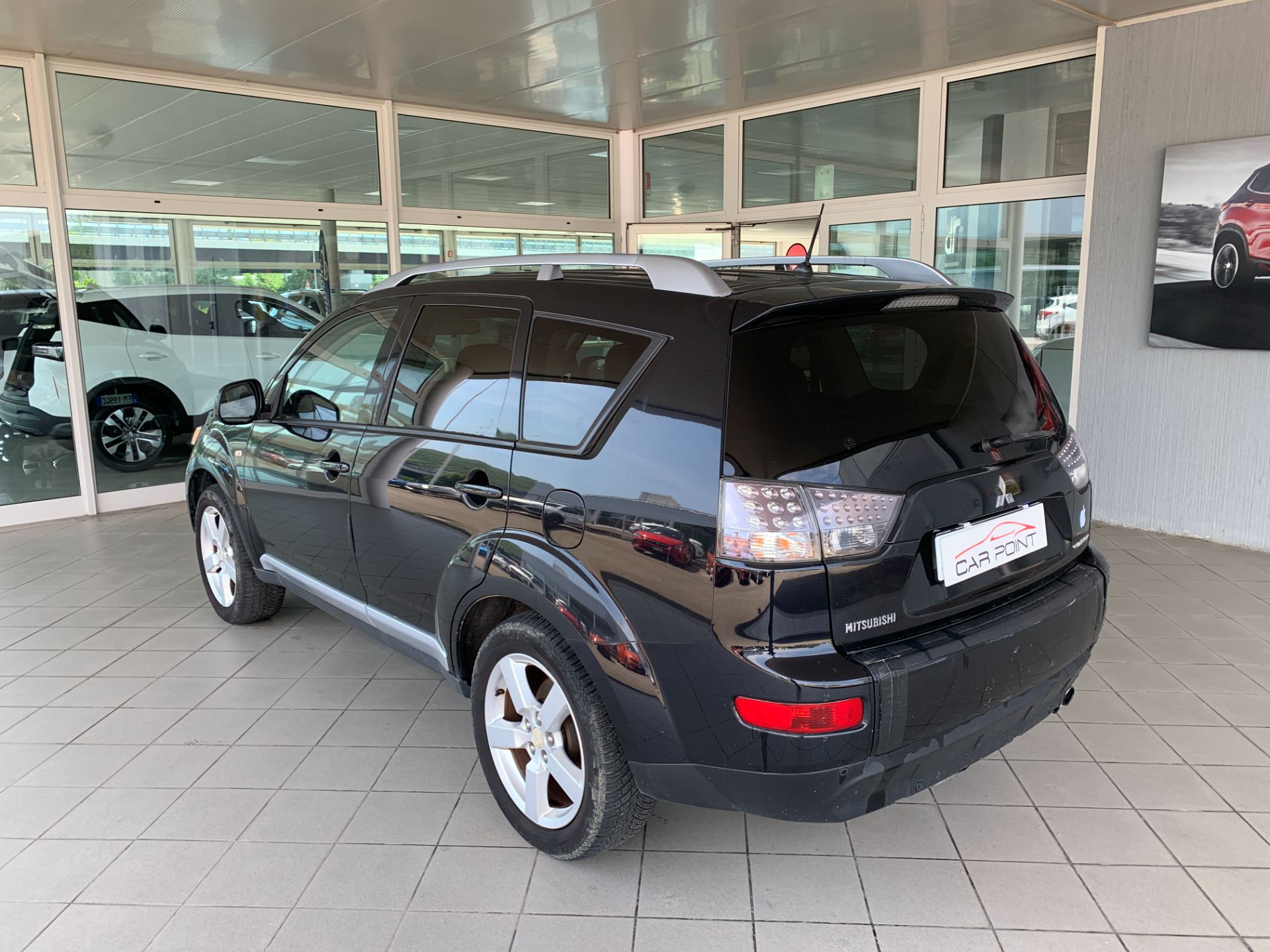 Mitsubishi Outlander 2.0 DI-D Instyle 7 P.ti DPF