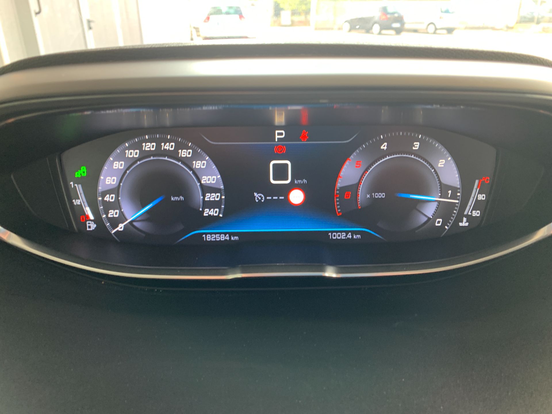 Peugeot 5008  1.5 BlueHDI EAT8 S&S Allure