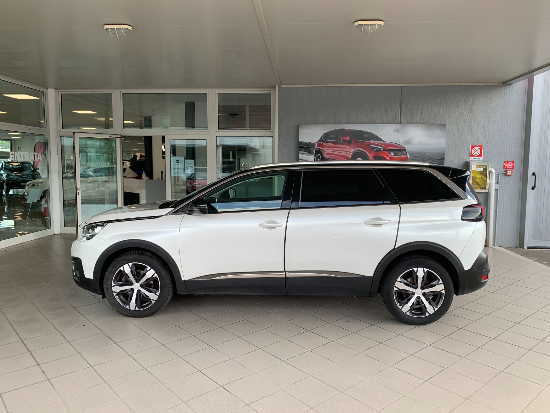 Peugeot 5008  1.5 BlueHDI EAT8 S&S Allure