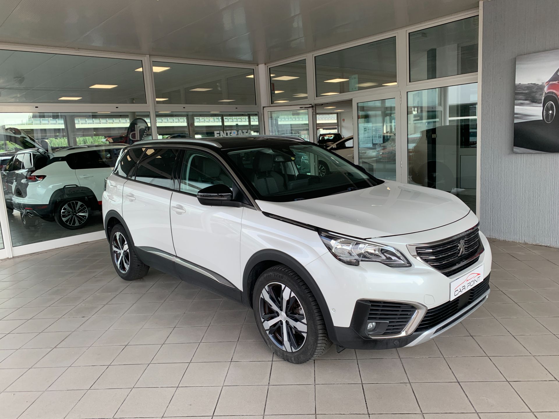 Peugeot 5008  1.5 BlueHDI EAT8 S&S Allure