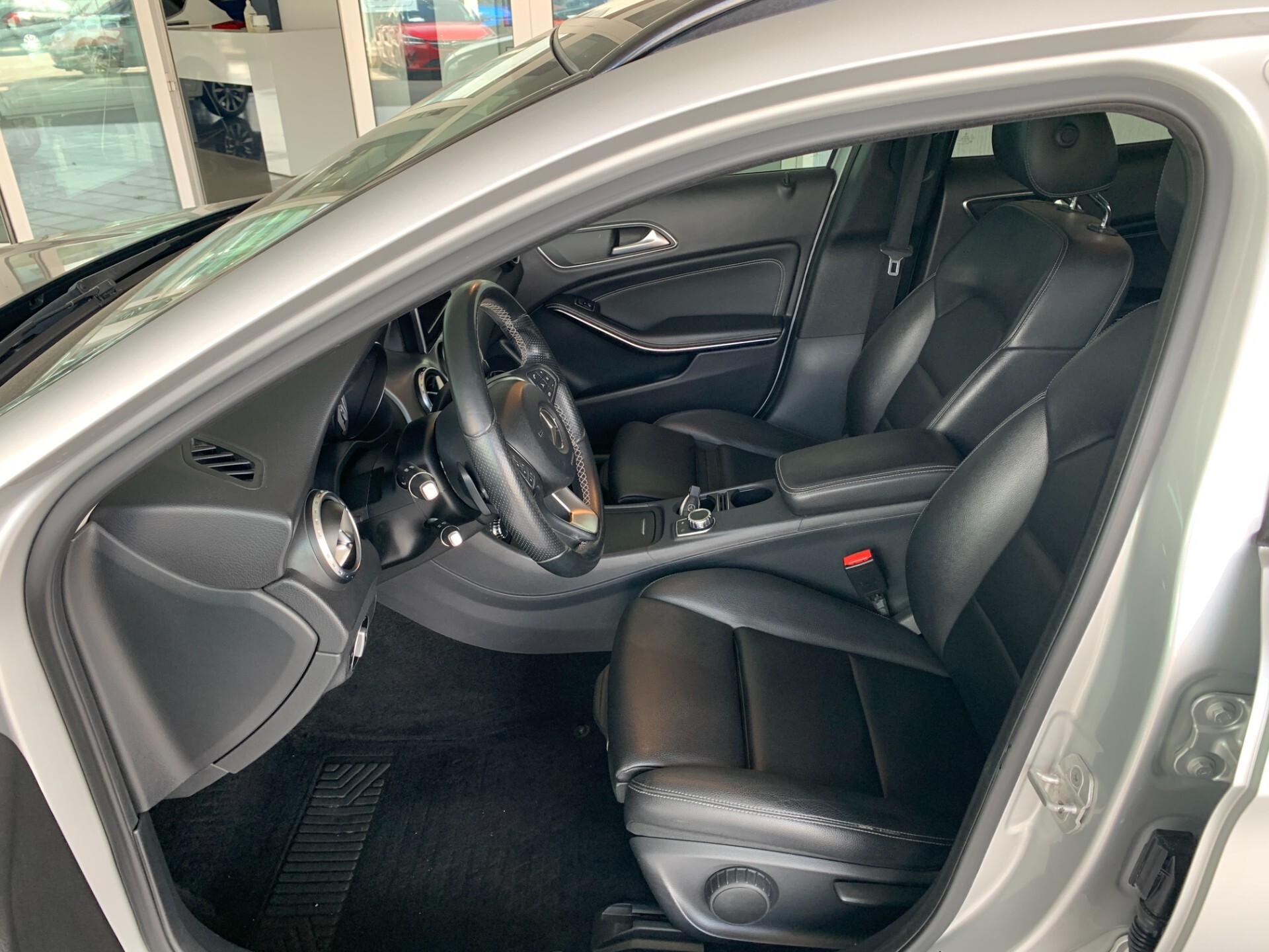Mercedes-benz GLA 200 d Automatic Sport