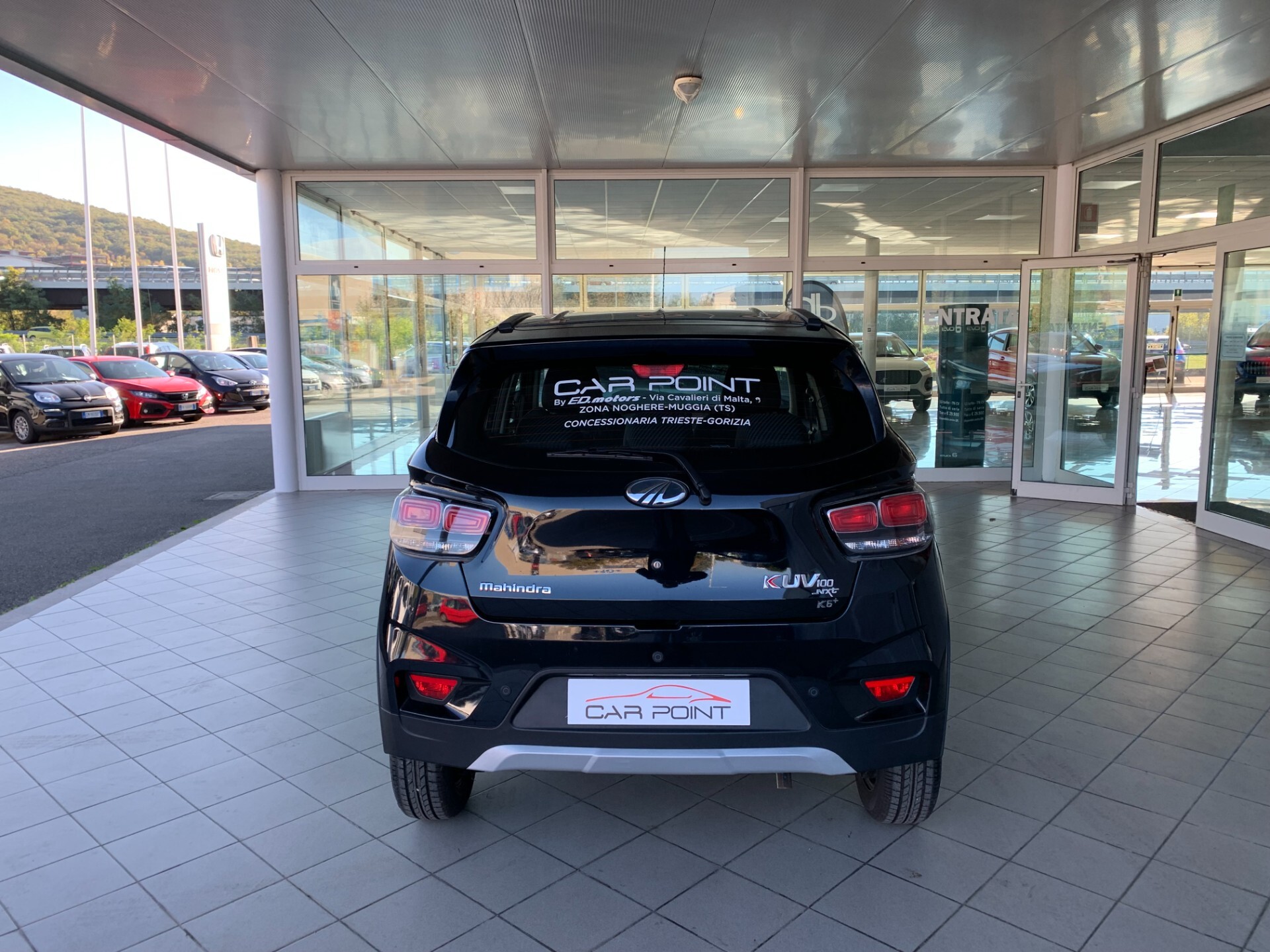 Mahindra KUV100 1.2 VVT K6+